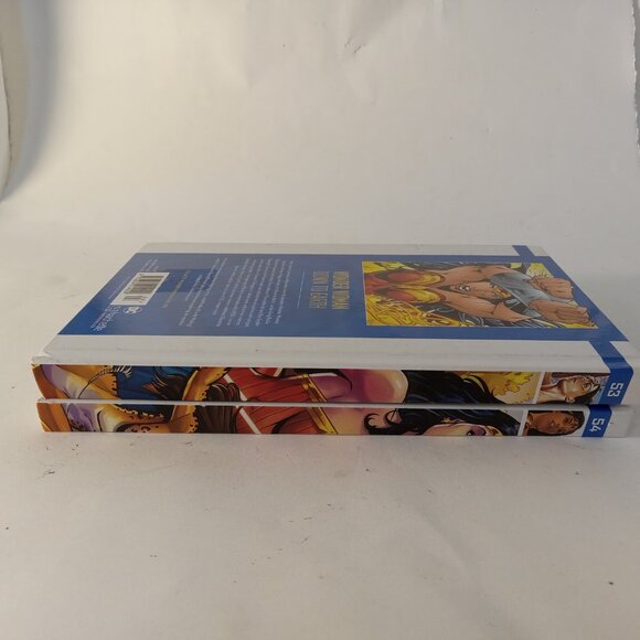 Lot Wonder Woman Year One - DC Comics Heroes & Villains Graphic Novel Collection - Picture 8 of 15